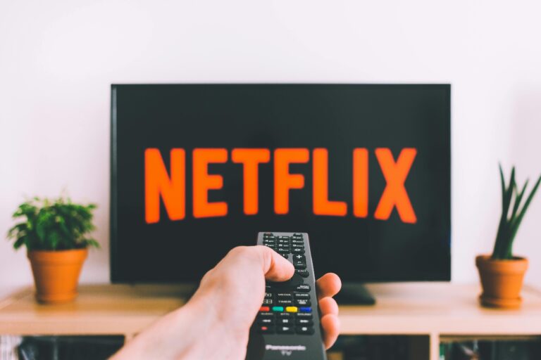 how Netflix transformed the streaming industry with originals